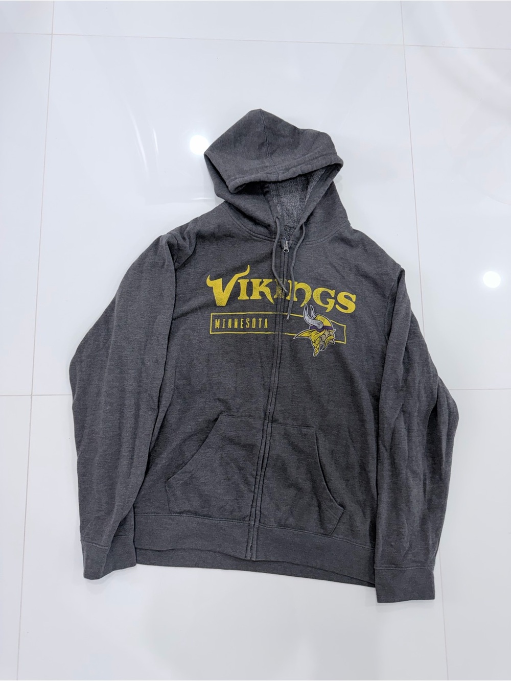 Majestic Minnesota Vikings Gray Zip-Up Hoodie with Yellow Logo